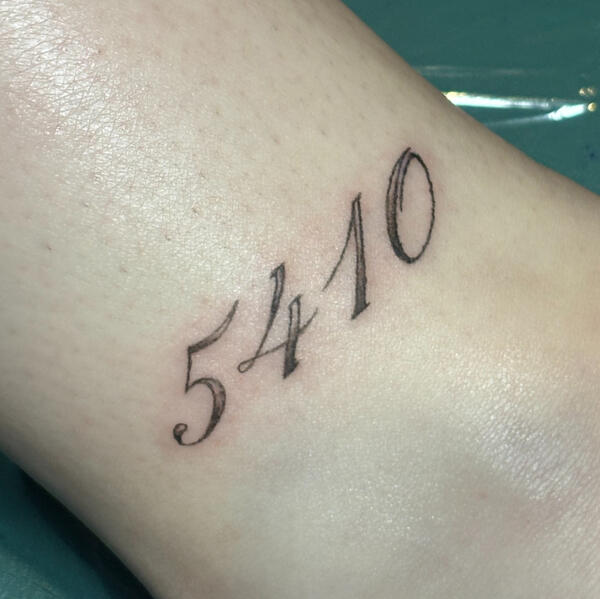 Fine line numbers