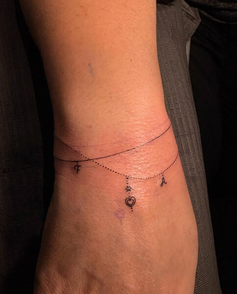 Initial bracelet